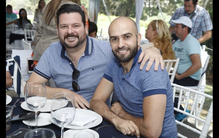 Héctor Bañuelos y Daniel Rincón Gallardo. GENTE BIEN JALISCO/Claudio Jimeno