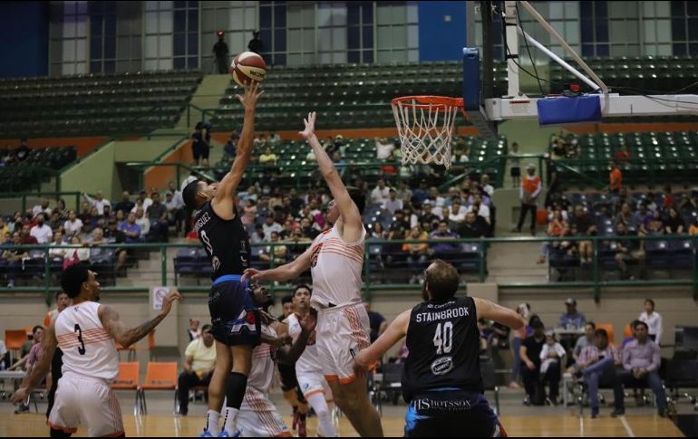 Astros terminó el primer cuarto 10 puntos abajo de Los Mochis, y no pudo reponerse en el resto del partido. ESPECIAL