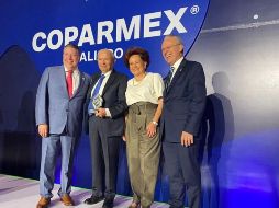 “No tengo palabras para agradecer este reconocimiento que me honra en lo más profundo de mi corazón