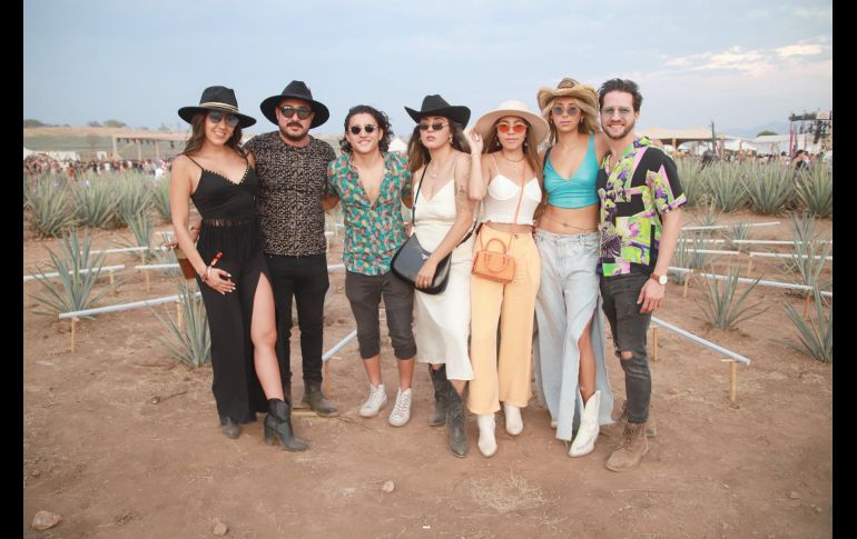 Aiimegl Gastélum, Teo Marín, Santiago Corral, Ana Isabel Saenz, Bri Santos, Alessa Ruiz y Diego Corral. GENTE BIEN JALISCO/ Antonio Martínez