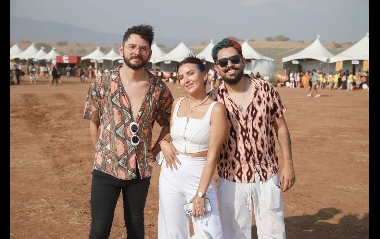 Alex Romeu, Celeste Pelegrini  y Juan Pablo Eguiarte. GENTE BIEN JALISCO/ Antonio Martínez