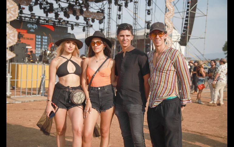 Paula Carmona, Daniela Moreno, Andony Arnauda y Diego Arnauda. GENTE BIEN JALISCO/ Antonio Martínez