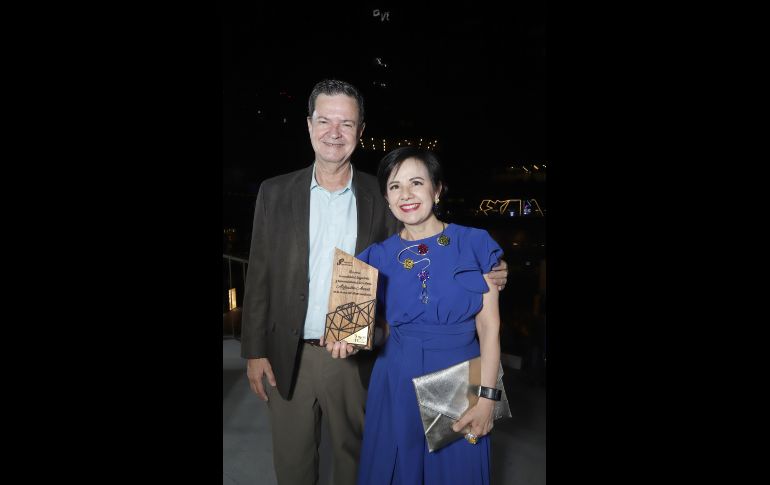 Sergio Oliveira y Alejandra Aceves.