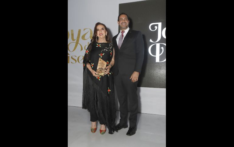 Leticia Llera y Álvaro Azpeitia.