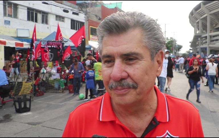 Existen algunos aficionados rojinegros que aún no asimilan el gran momento que viven los Zorros. EL INFORMADOR/A. NAVARRO