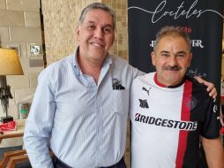 Ernesto (izq) y José Luis (der) regresarán al Estadio Jalisco con la ilusión de ver ganar a su equipo en busca del bicampeonato. EL INFORMADOR / M. Navarro