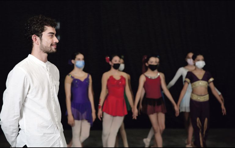 Carlos Hernández es el actual director de 