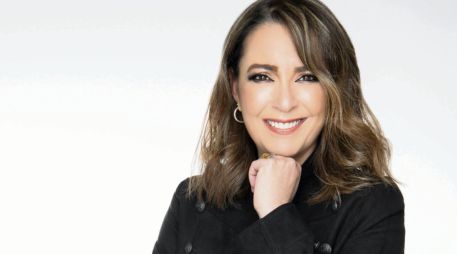 La conductora se sumerge en la vida, momentos de gloria y de angustia de sus famosos invitados en esta nueva temporada. CORTESÍA