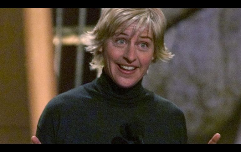 Entre lágrimas y con emotivo monólogo, Ellen DeGeneres se despide de “The Ellen Show”. REUTERS/ Fred Prouser
