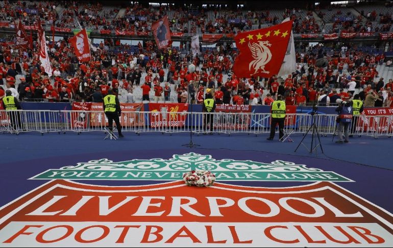 Aficionados del Liverpool estarían en la mira de las autoridades por ingresar sin boleto. EFE/R, WITTEK
