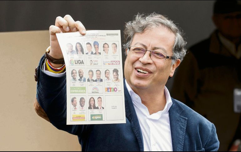 Gustavo Petro tendrá otra cita con las urnas en tres semanas.EFE