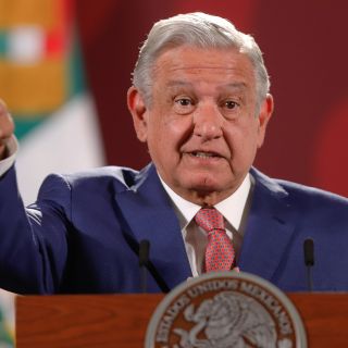 "Tuve que decir que no era Calderón": López Obrador critica escándalo por retén
