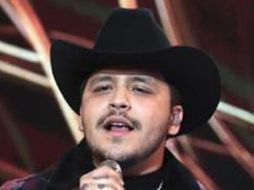 Nodal ha sido comparado con el reggaetonero J. Balvin. SUN / ARCHIVO