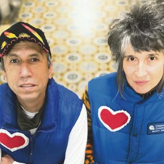 Aterciopelados regresa con un sonido más incendiario