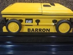 Uno de los ataúdes imita la forma de un coche de juguete. INSTAGRAM/soulshine_industries