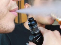 Diputados de MC Jalisco presentarán un exhorto para que el Legislativo estatal solicite al Congreso de la Unión que retome las iniciativas presentadas para la regulación de los vapeadores. EL INFORMADOR / ARCHIVO
