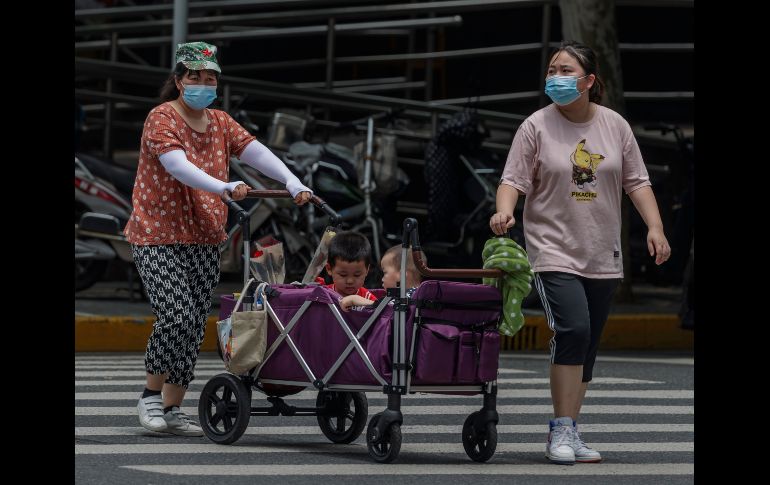 Reportan viviendas dañadas y retrasos en los trenes de pasajeros. EFE/A. Plavevski