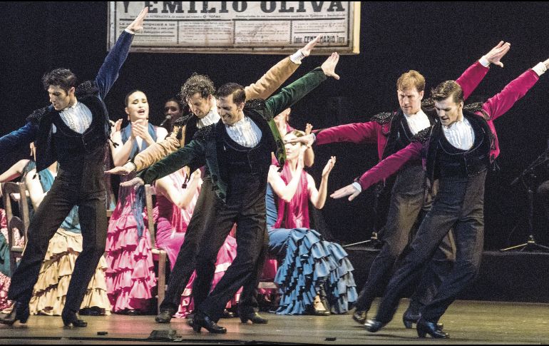 Tras un largo periodo de pandemia, el bailarín Rubén Olmo señala que vienen a México como parte de una extensa gira. CORTESÍA