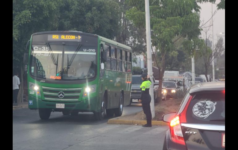 Distintas rutas del transporte público van a modificar sus derroteros este fin de semana. ESPECIAL