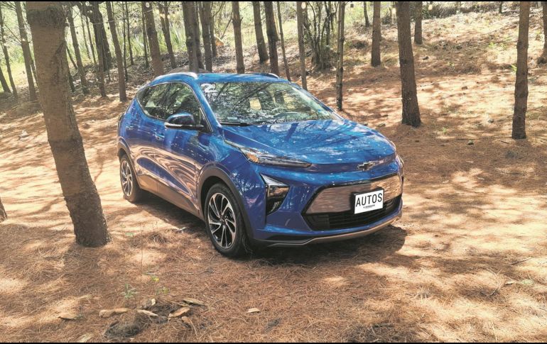 Su diseño atrae miradas, pues ese concepto de auto eléctrico nos lo deja en claro con la parrilla de diseño armónico y faros de tecnología LED. EL INFORMADOR/M. Castillo