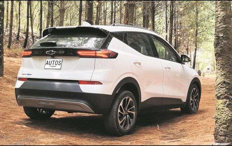 En carretera se comporta a la altura y su buen torque nos permite rebasar con facilidad. EL INFORMADOR/M. Castillo