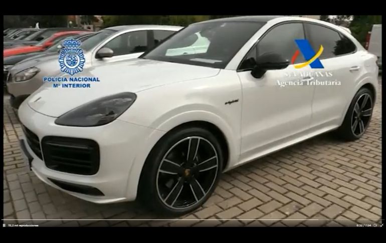 Los detenidos comenzaron a comprar decenas de vehículos de lujo y viviendas de alto standing. ESPECIAL