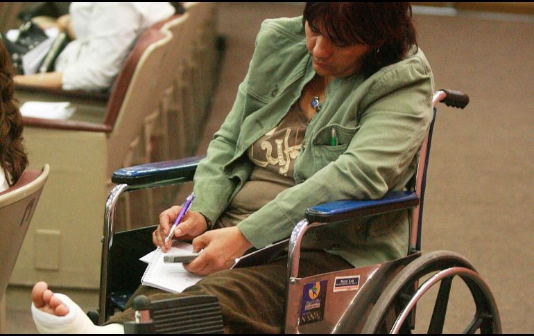 El padecimiento es progresivo y silencioso y se caracteriza por la pérdida de masa ósea, debilitamiento de los huesos y un mayor riesgo de fracturas por fragilidad. EL INFORMADOR/ARCHIVO