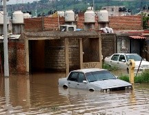 Es importante saber qué hacer en caso de inundación si estás a bordo de tu vehículo. NTX/ARCHIVO