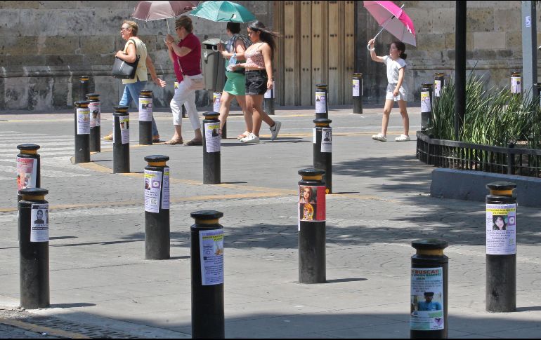 El colectivo Luz de Esperanza ha convocado a una manifestación que se llevará a cabo este miércoles a las 10:00 horas en las inmediaciones del Palacio de Gobierno para exigir que se respete la colocación de las fichas. EL INFORMADOR/A. CAMACHO