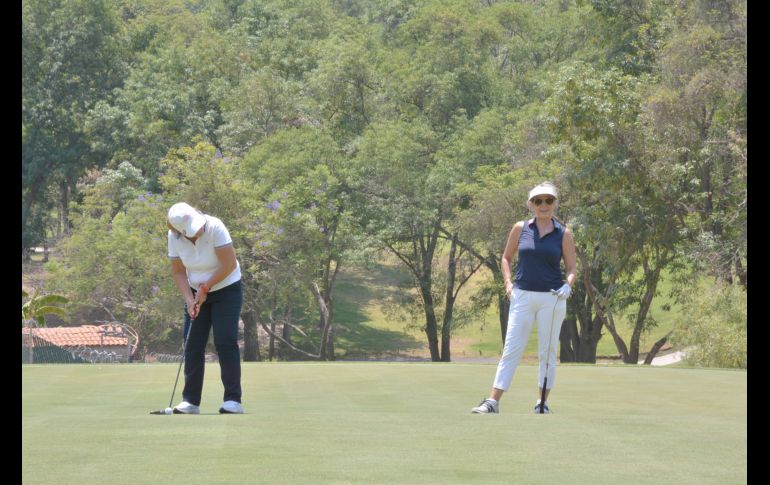 Lorena Navarro y Paty Martínez. GENTE BIEN JALISCO/Marifer Rached