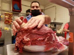 Los productos pecuarios con mayor incremento en mayo fueron: la carne de res, con un alza anual de 16.04%; pescado, 15.16%; pollo, 12.97%; y huevo, 13.20 por ciento. EL INFORMADOR / ARCHIVO