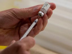 La alianza Pfizer-BioNTech y Moderna aseguran que sus pruebas clínicas fueron positivas en esas edades. AP / ARCHIVO