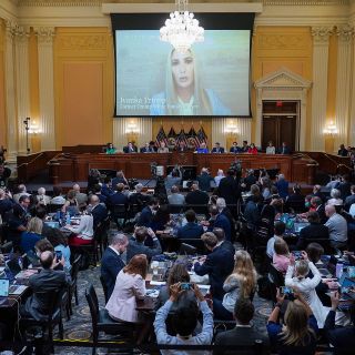 Comisión del 6 de enero culpa a Trump de "intento de golpe" al Capitolio