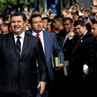 La Luz del Mundo: qué poder tiene y cómo se financia la iglesia cuyo líder, Naasón Joaquín García, acaba de ser condenado por abuso sexual de fieles