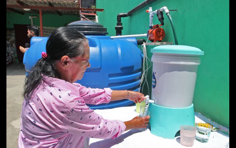 María Meza Martínez es vecina de la colonia El Tapatío, en Tlaquepaque, y ya cuenta con su nido de lluvia. EL INFORMADOR/A. Camacho