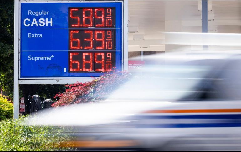 Precios al público en una estación de Washington DC. EFE/J. Lo Scalzo