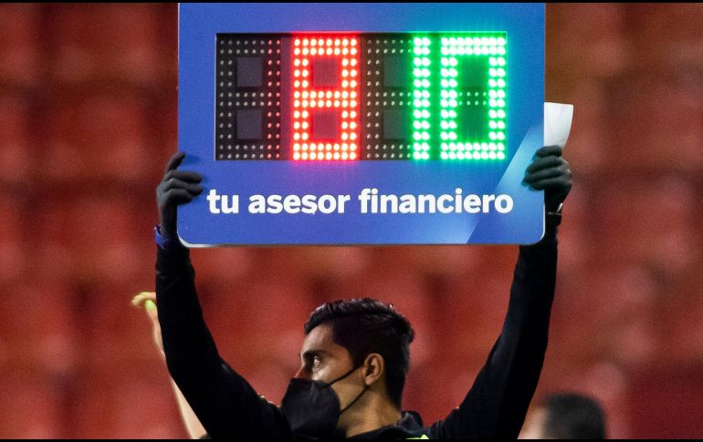 La medida de los cinco cambios se adoptó por el impacto de la pandemia en 2020 de forma transitoria para proteger a los jugadores. IMAGO7