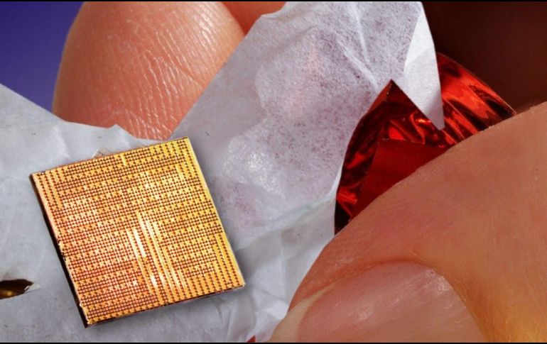 La tecnología aplicada en este chip, se considera innovadora ya que elimina los cables y los reemplaza por luces led. AP / ARCHIVO