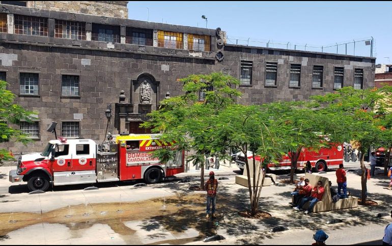 Autoridades no reportan personas heridas. ESPECIAL / Protección Civil Guadalajara
