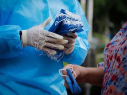 Expresan que el uso obligatorio de cubrebocas en espacios abiertos y cerrados es para prevenir la quinta ola epidémica en el Estado y evitar la imposición de medidas de restricción. EL INFORMADOR / ARCHIVO