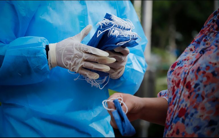 Expresan que el uso obligatorio de cubrebocas en espacios abiertos y cerrados es para prevenir la quinta ola epidémica en el Estado y evitar la imposición de medidas de restricción. EL INFORMADOR / ARCHIVO