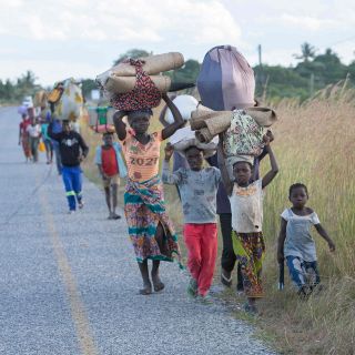 Mozambique: Miles de personas huyen de ataques yihadistas en el norte del país
