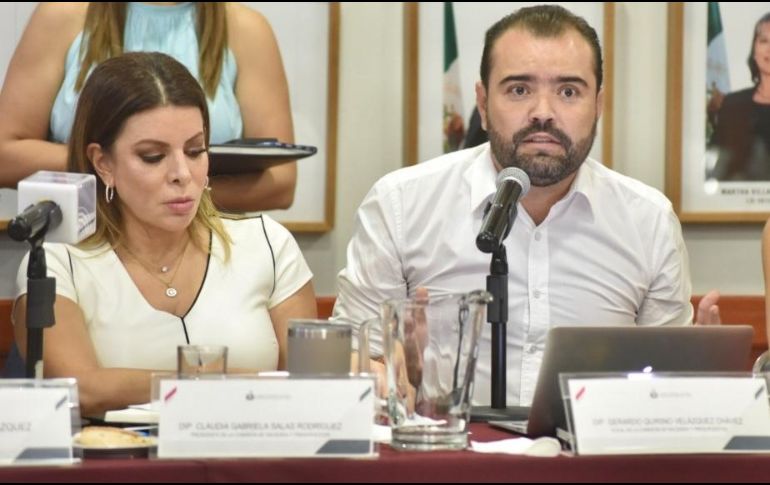 Claudia Salas Rodríguez, presidenta de la Comisión de Hacienda; y Gerardo Quirino Velázquez Chávez, coordinador de la fracción de Movimiento Ciudadano. ESPECIAL