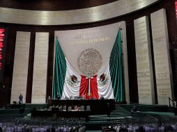 Morena, el PT y el PVEM votaron en contra; PRI, PAN, PRD y MC, a favor. EFE/Cámara de Diputados