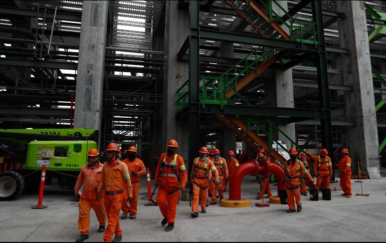 Durante la mañanera de este miércoles, el Presidente dice que la refinería entrará en un periodo de prueba el próximo 2 de julio. SUN / ARCHIVO