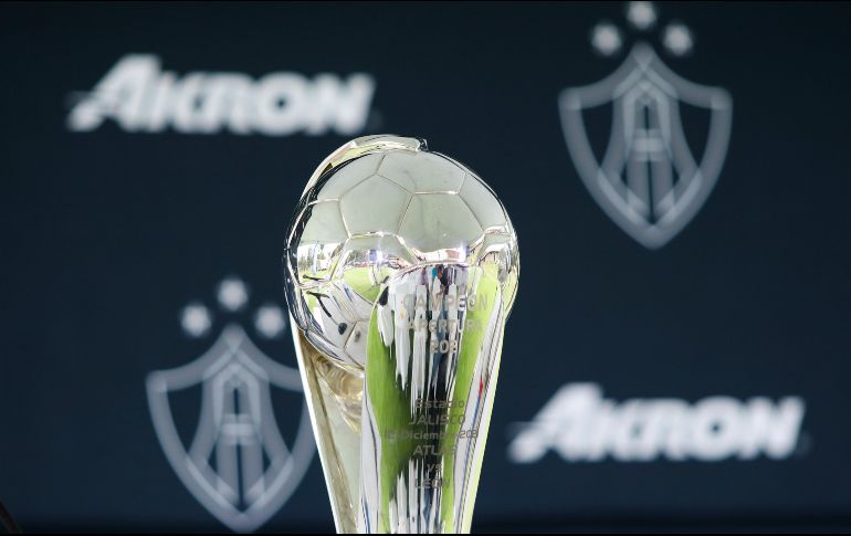 Los rojinegros del Atlas sueñan con la posibilidad de coronarse como tricampeones del futbol mexicano. IMAGO7