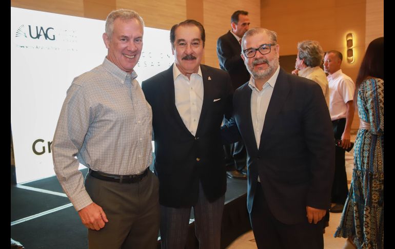 Robert Grosse, Antonio Leaño Reyes y Andrés Canales. GENTE BIEN JALISCO/Antonio Martínez