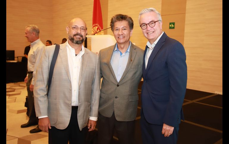 Eduardo Ibarra, Carlos Rodríguez y Alfonso Petersen. GENTE BIEN JALISCO/Antonio Martínez