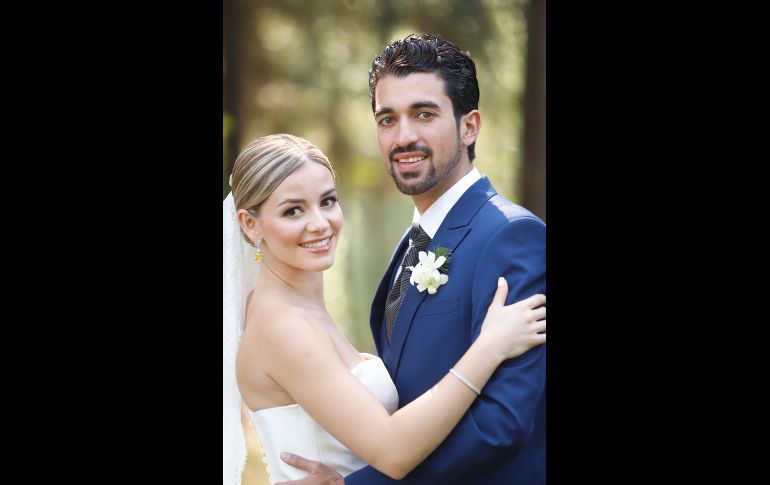 Cristina González y Eduardo Mendoza. GENTE BIEN JALISCO/Claudio Jimeno