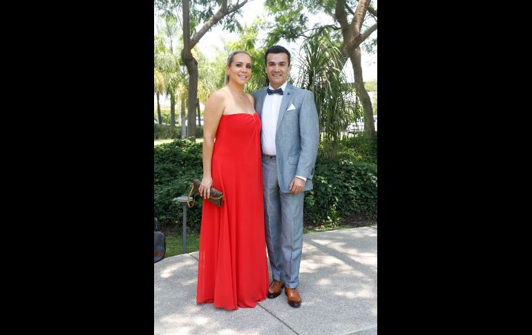 Vero Cisneros y Ale Rubicel. GENTE BIEN JALISCO/Claudio Jimeno